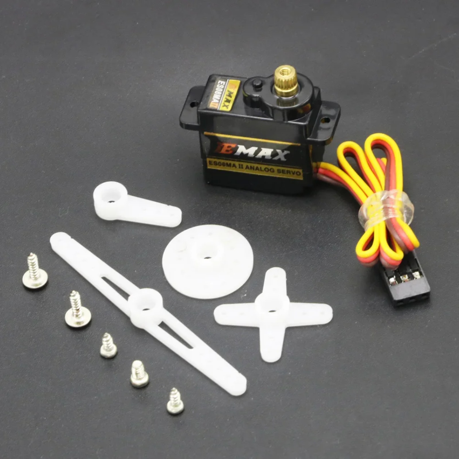 EMAX ES08MA II Mini Metal Gear - 4 In 1 Esc recensie en prijs